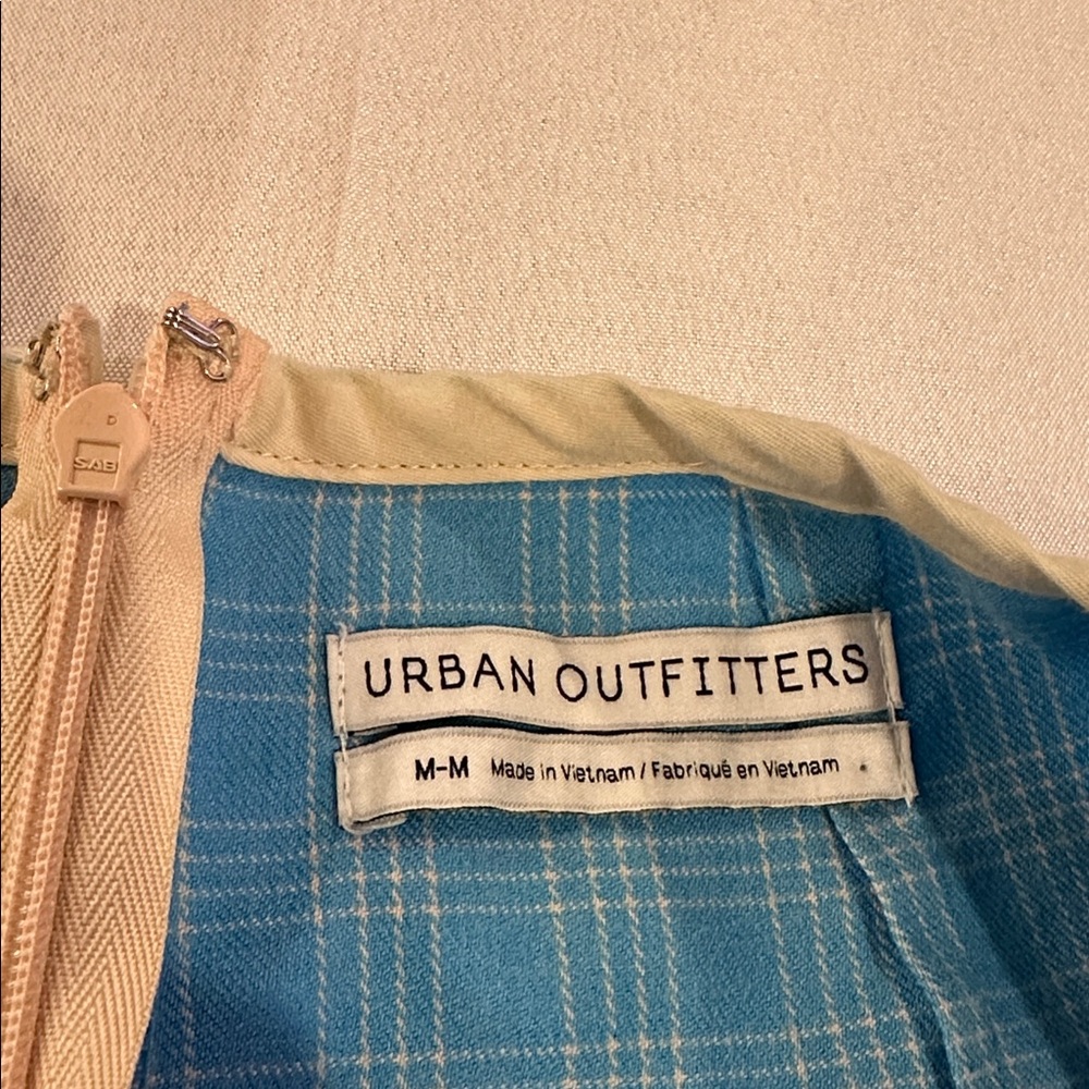 Urban Outfitter’s Women’s blue dolphin picnic skirt mini skirt medium EUC - Picture 3 of 4